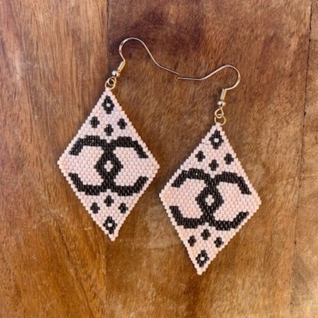 Black-Cream Earring