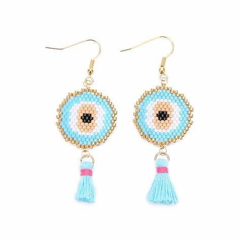  Handmade Tassel Earrings: Bohemian and Fun Pieces 